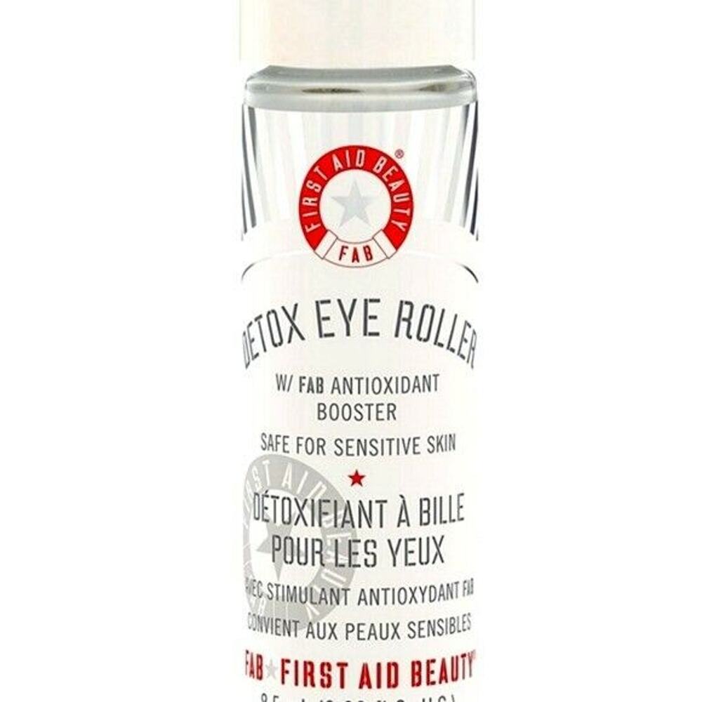 First Aid Beauty DETOX EYE ROLLER Pour Les Yeux 0.28 oz / 8.5 ml, New In Box